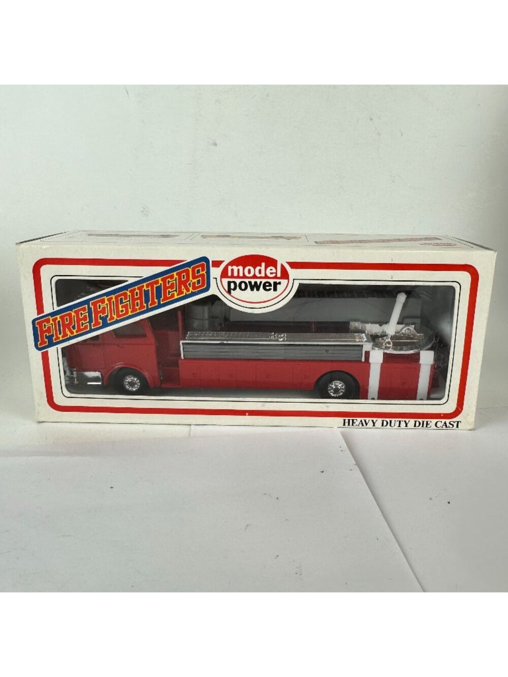 Model Power Fire Fighters Heavy Duty Die Cast Fire Truck O Scale